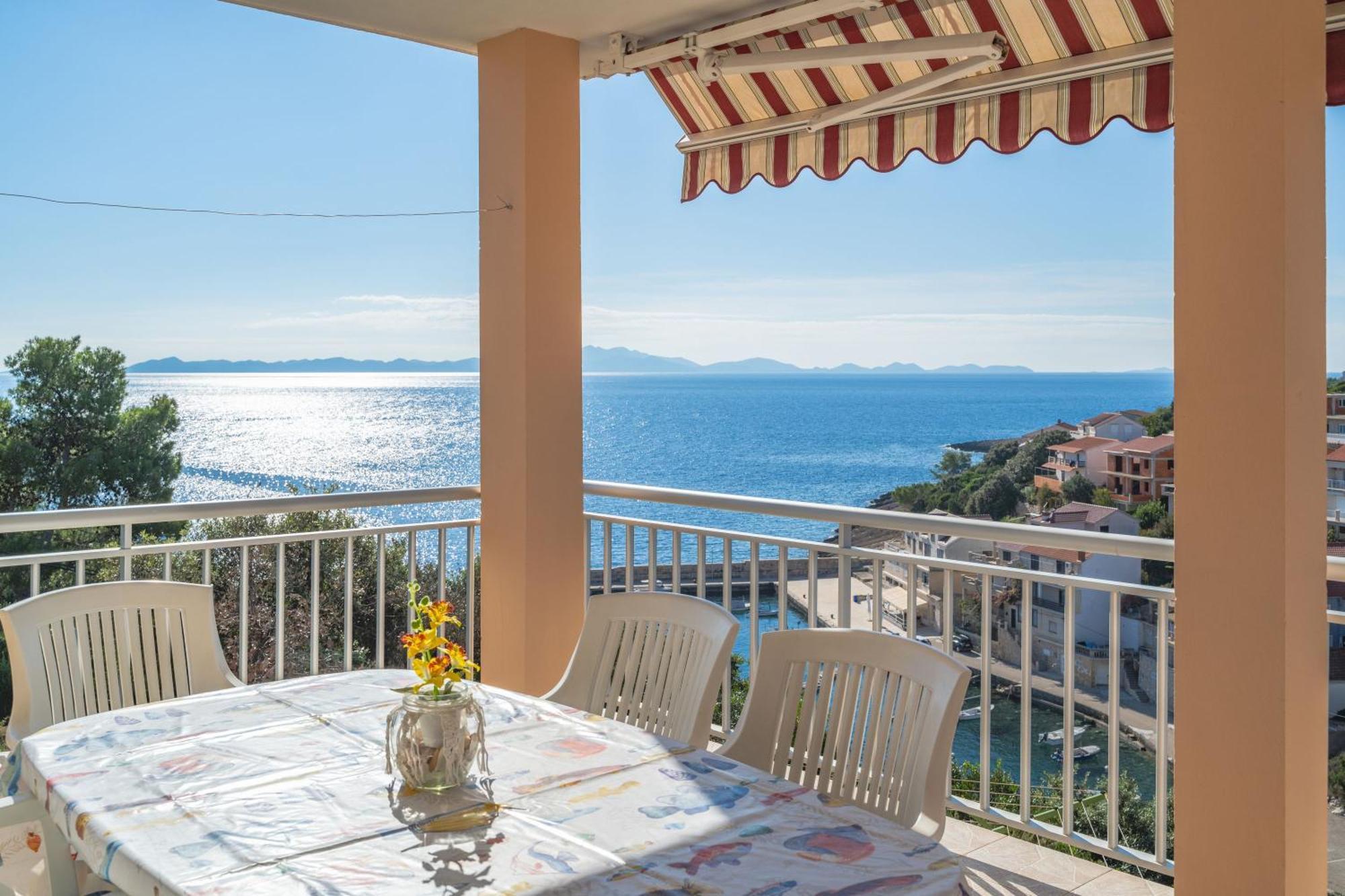 Apartments Daniela Zavalatica Δωμάτιο φωτογραφία