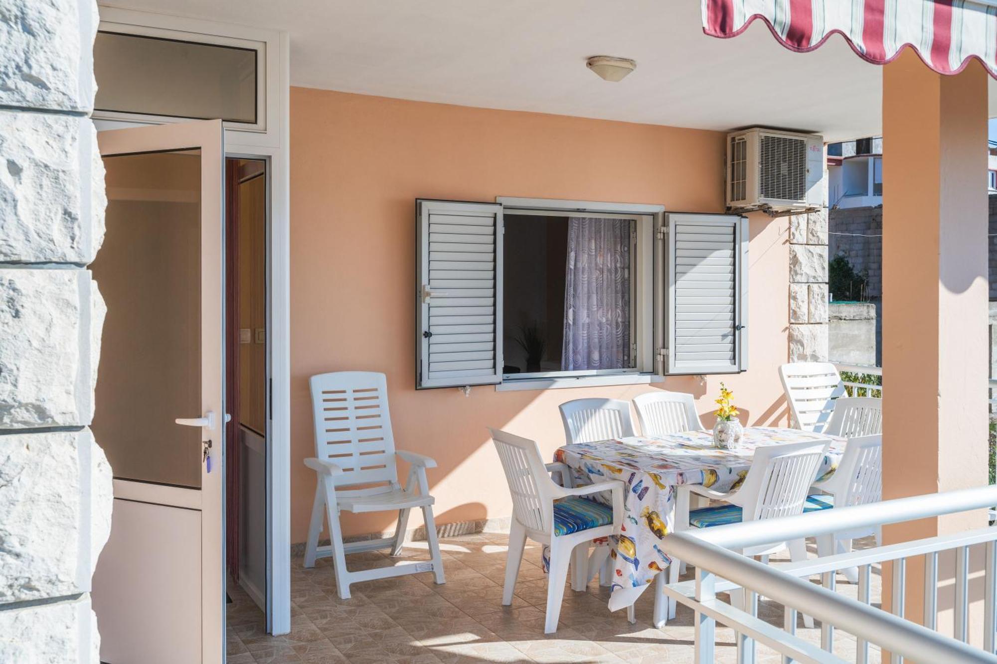 Apartments Daniela Zavalatica Εξωτερικό φωτογραφία