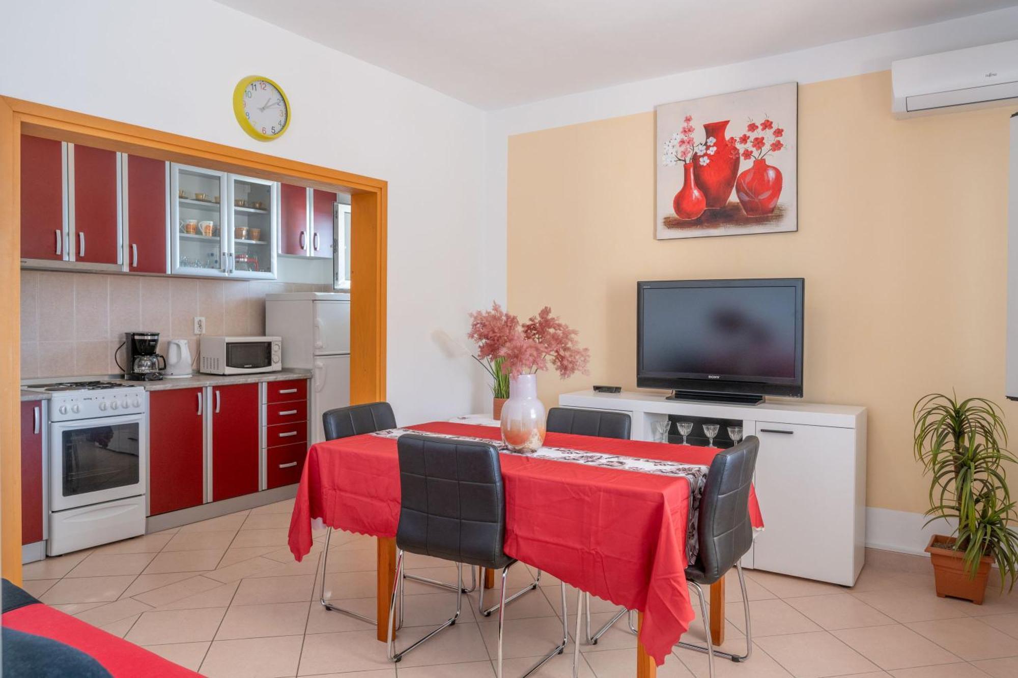 Apartments Daniela Zavalatica Εξωτερικό φωτογραφία