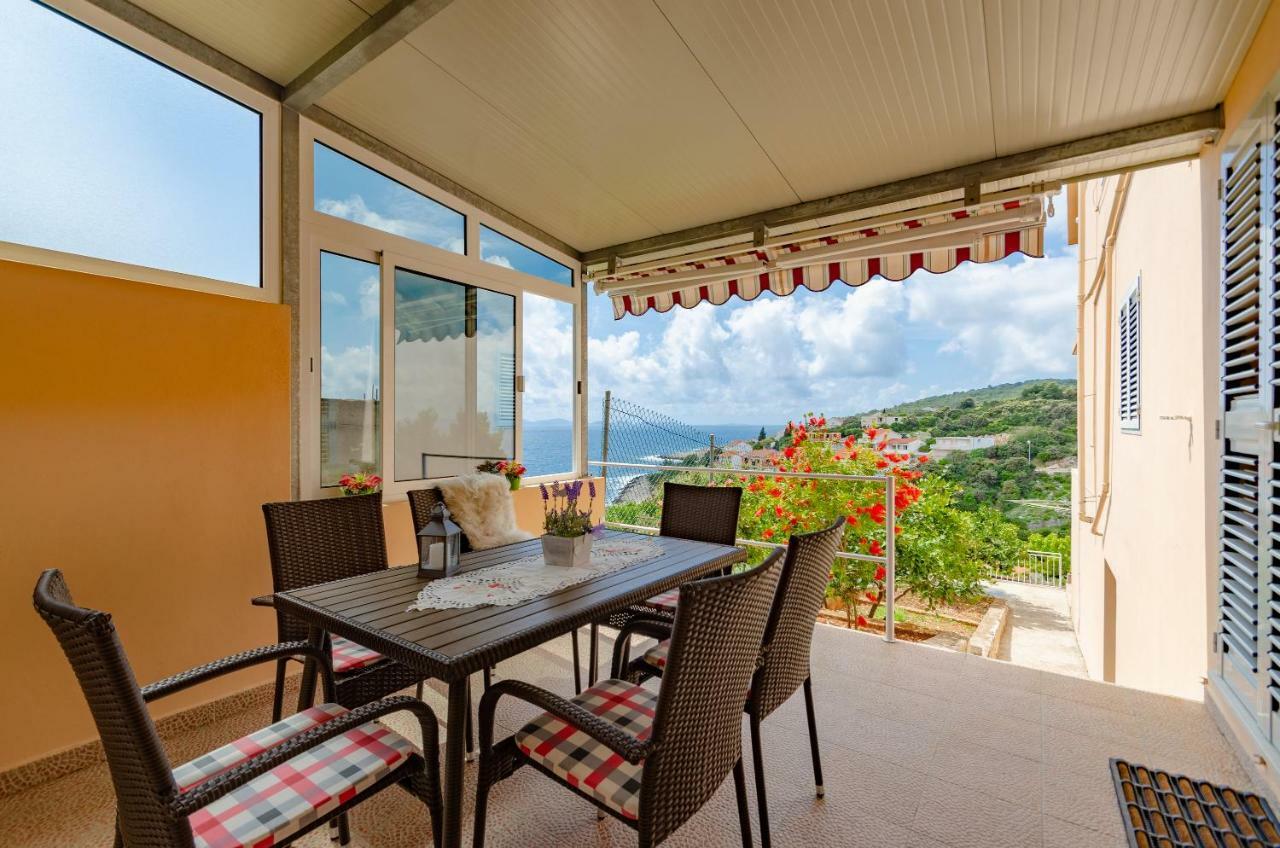 Apartments Daniela Zavalatica Εξωτερικό φωτογραφία